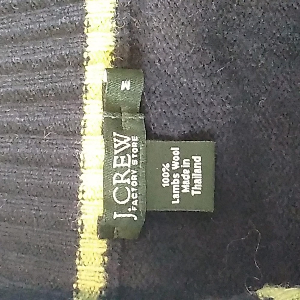 J Crew men's blue lamb's wool sweater size Medium - Picture 3 of 7